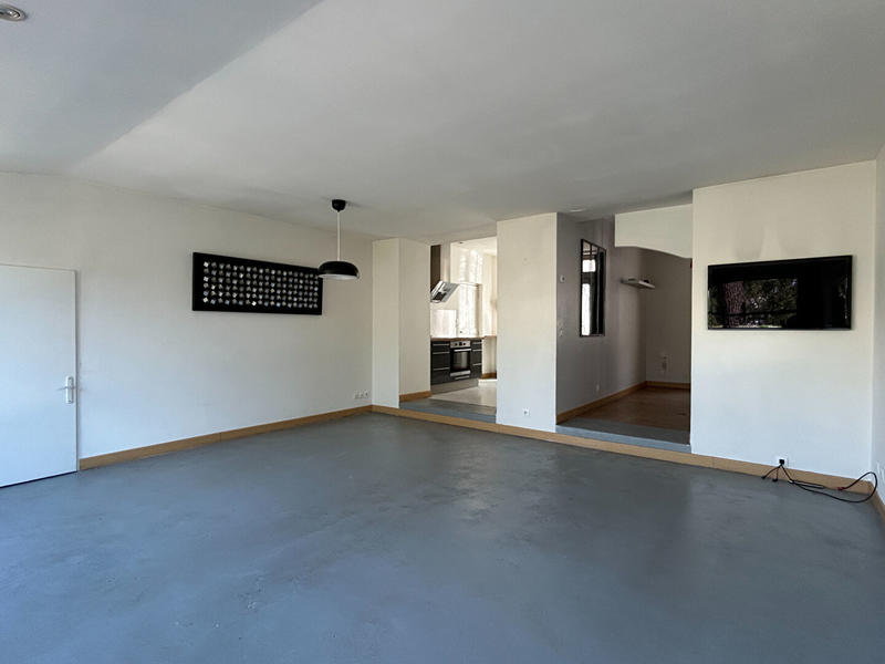 Maison - 101 m² - 5 pièces