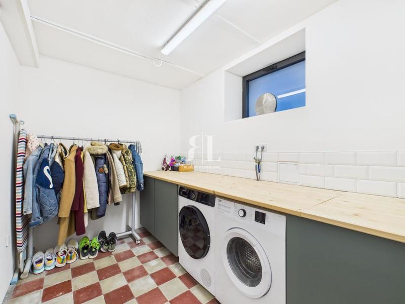 Maison - 164 m² - 5 pièces