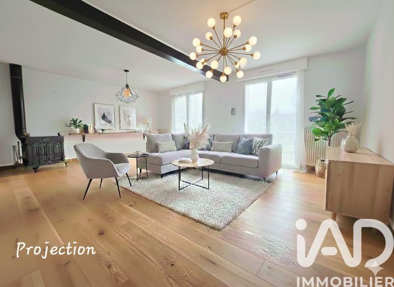 Maison - 90 m² - 4 pièces