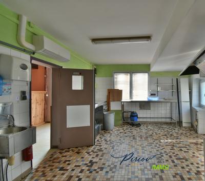 Immeuble - 202 m² - 6 pièces