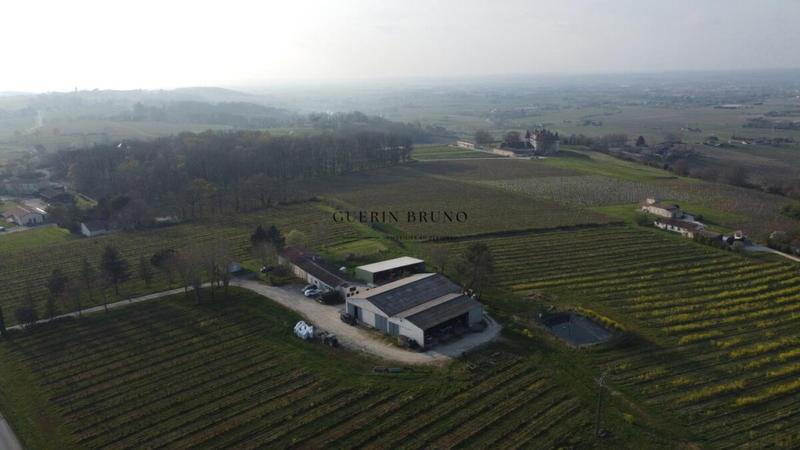 Propriété - 110 m²