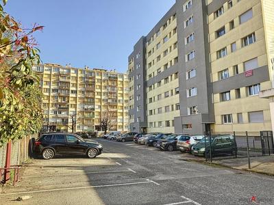 Appartement - 74 m² - 4 pièces