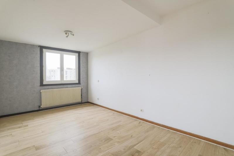 Immeuble - 106 m² - 6 pièces