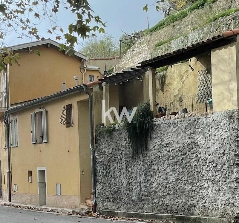 Maison de village - 64 m² - 3 pièces