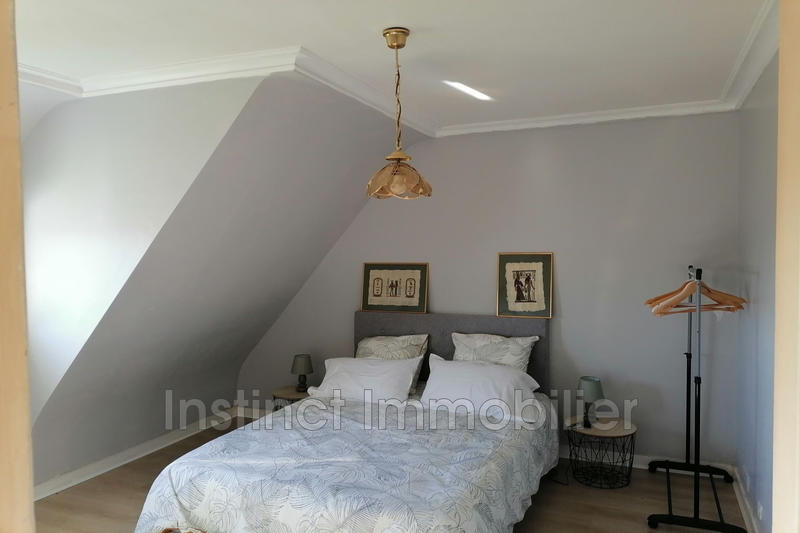 Maison - 190 m² - 10 pièces