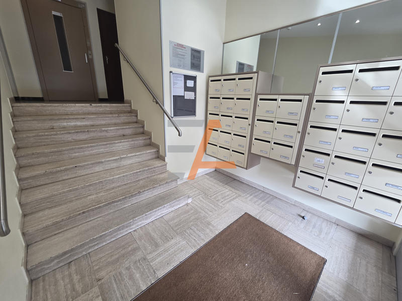 Appartement - 105 m² - 5 pièces