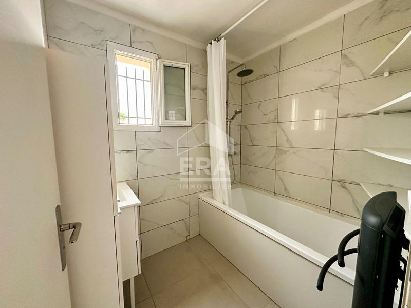 Immeuble - 6 pièces