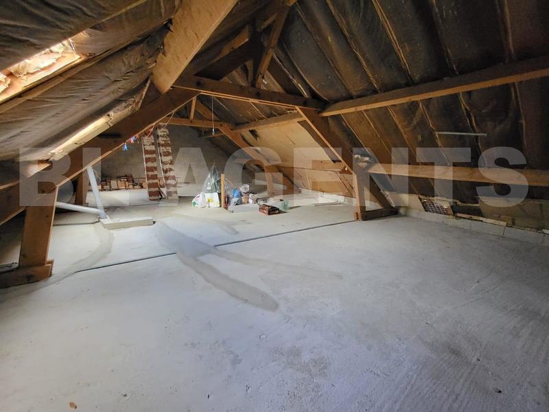 Maison traditionnelle - 90 m² - 4 pièces