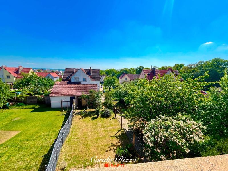 Maison - 105 m² - 5 pièces