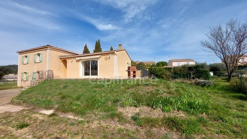 Maison - 104 m² - 5 pièces