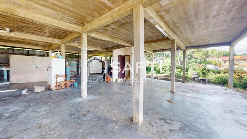 Maison - 227 m² - 10 pièces