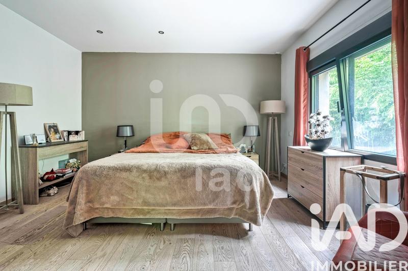 Maison de maîtres - 260 m² - 8 pièces