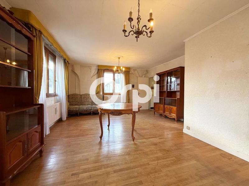 Maison - 100 m² - 4 pièces