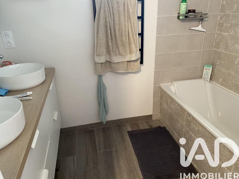 Maison de village - 95 m² - 4 pièces