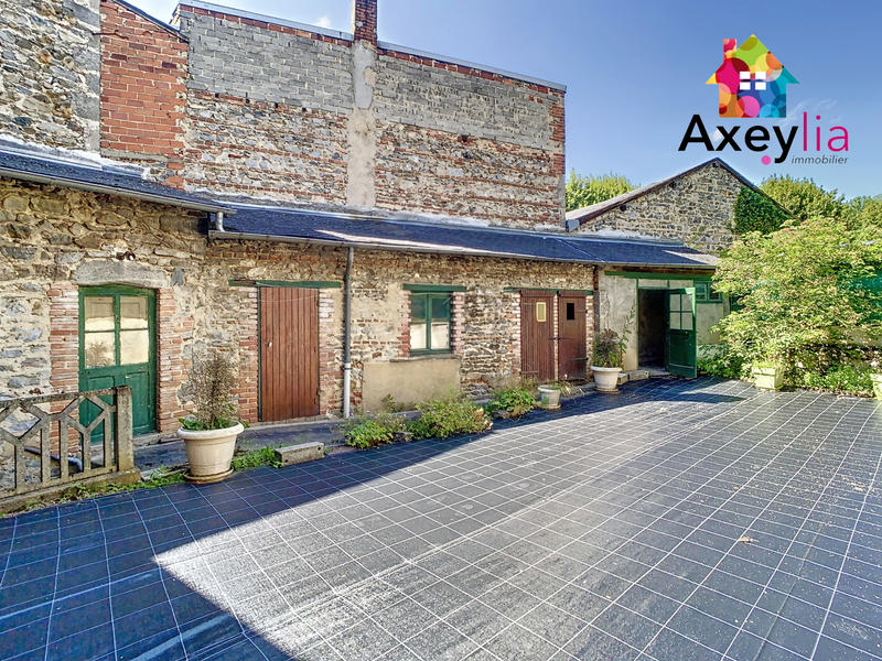 Immeuble - 221 m² - 8 pièces