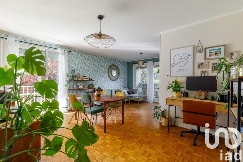 Appartement - 79 m² - 3 pièces