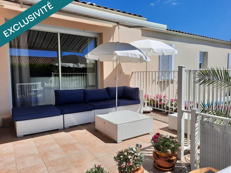 Maison - 208 m² - 9 pièces