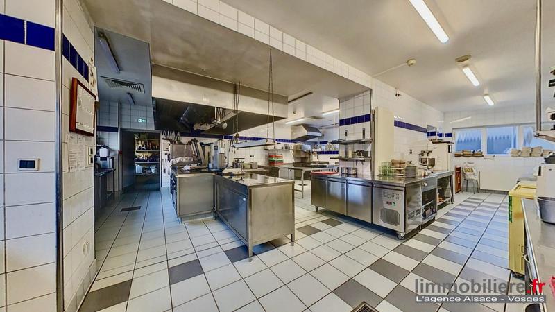 Fonds de commerce - 900 m²