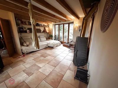 Propriété - 207 m² - 12 pièces