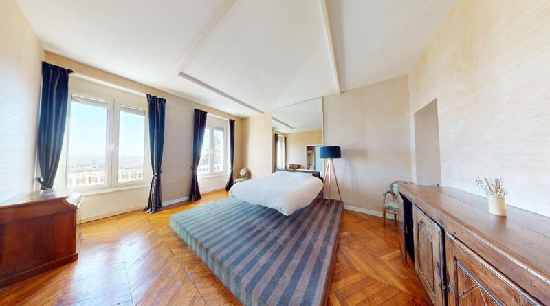 Château - 531 m² - 12 pièces