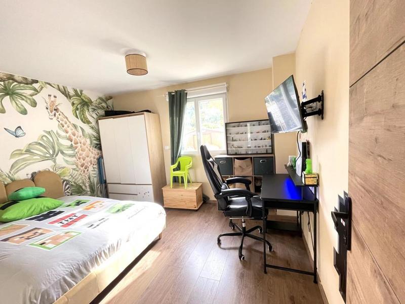 Maison - 147 m² - 6 pièces