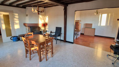 Maison - 99 m² - 4 pièces