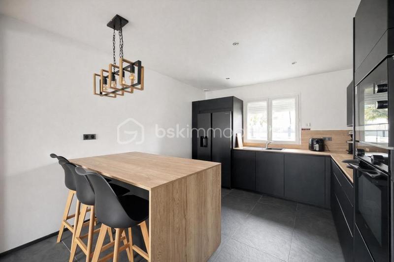 Pavillon - 132 m² - 6 pièces