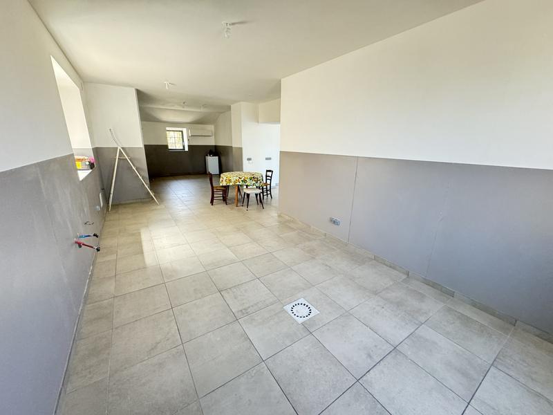 Local commercial - 100 m²