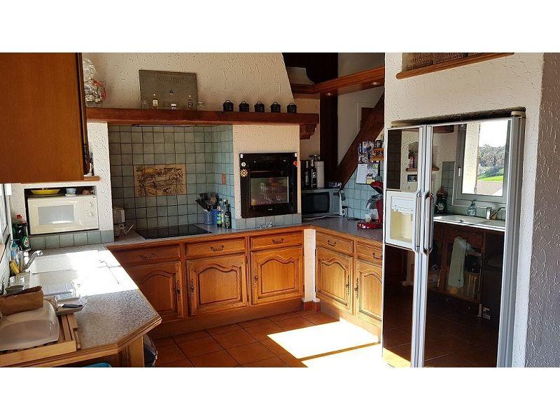 Maison - 235 m² - 10 pièces