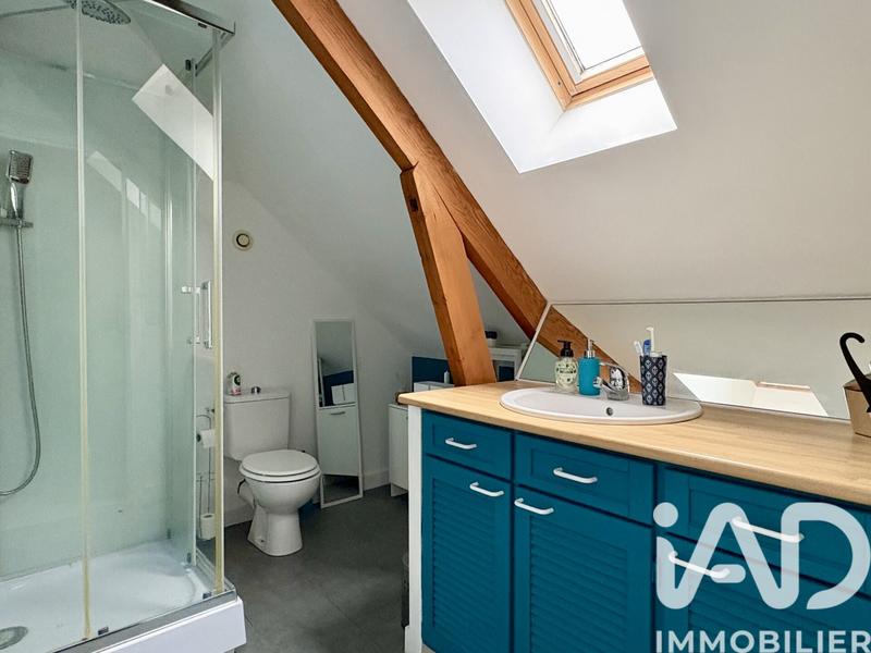 Maison - 140 m² - 9 pièces