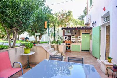 Maison - 96 m² - 4 pièces