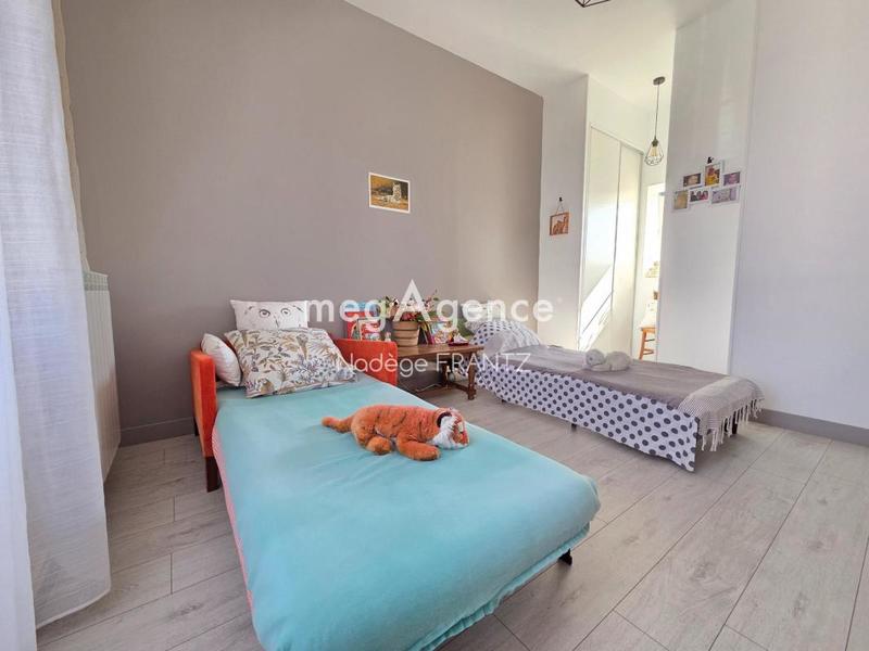 Maison - 101 m² - 5 pièces