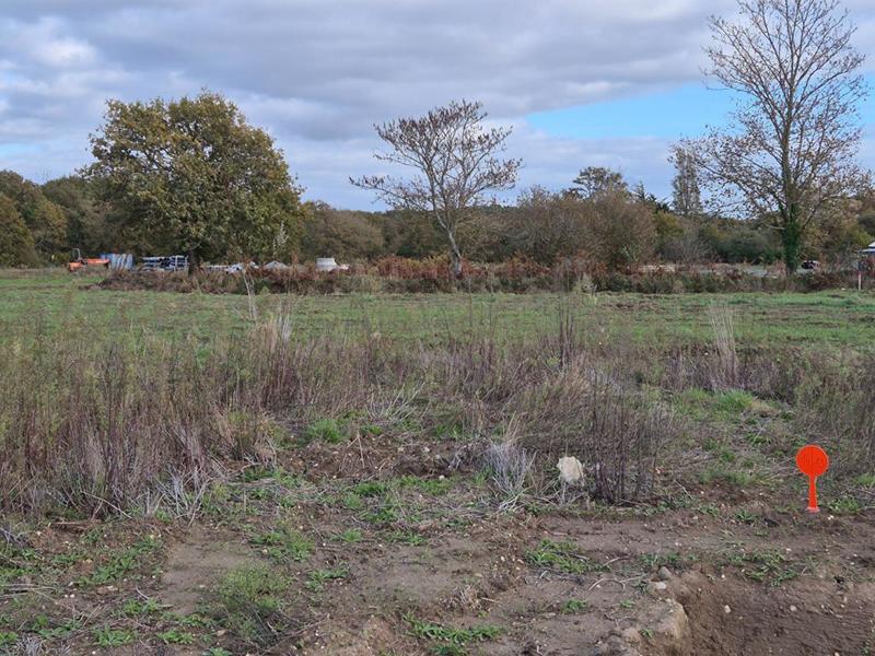Terrain de lotissements - 301 m²