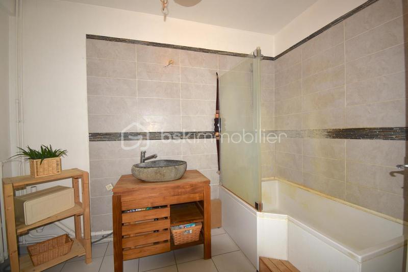 Appartement - 87 m² - 3 pièces