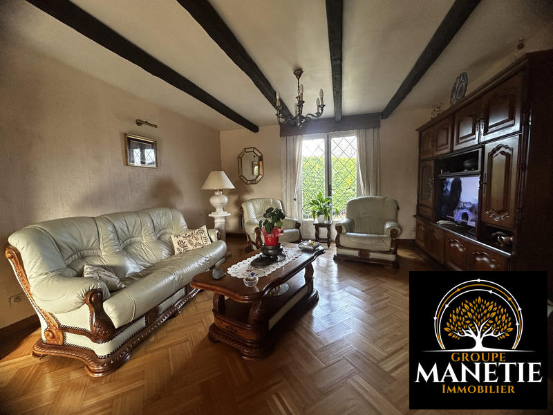 Maison - 93 m² - 6 pièces