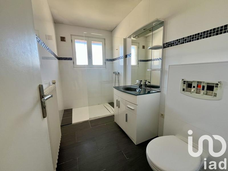 Maison - 330 m² - 13 pièces