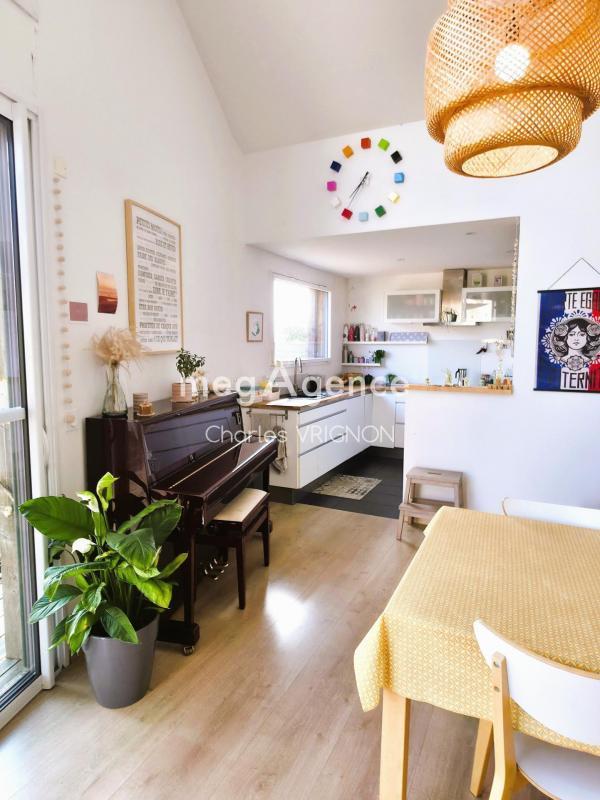 Maison - 138 m² - 6 pièces