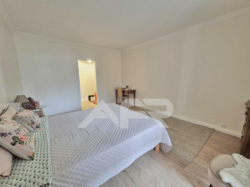 Appartement - 101 m² - 3 pièces