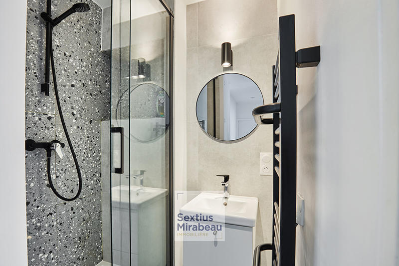 Appartement - 96 m² - 4 pièces