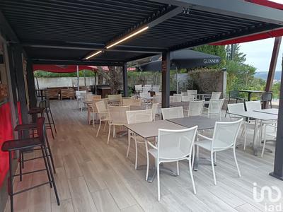 Local commercial - 262 m²