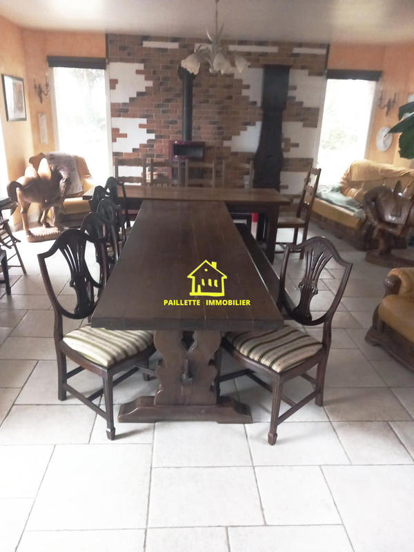 Maison ancienne - 325 m² - 8 pièces