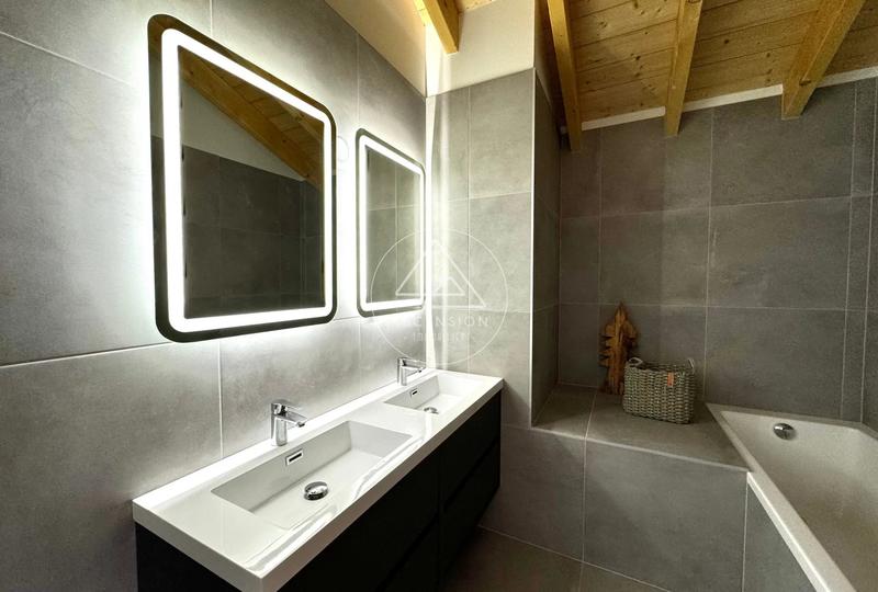 Châlet - 81 m² - 4 pièces