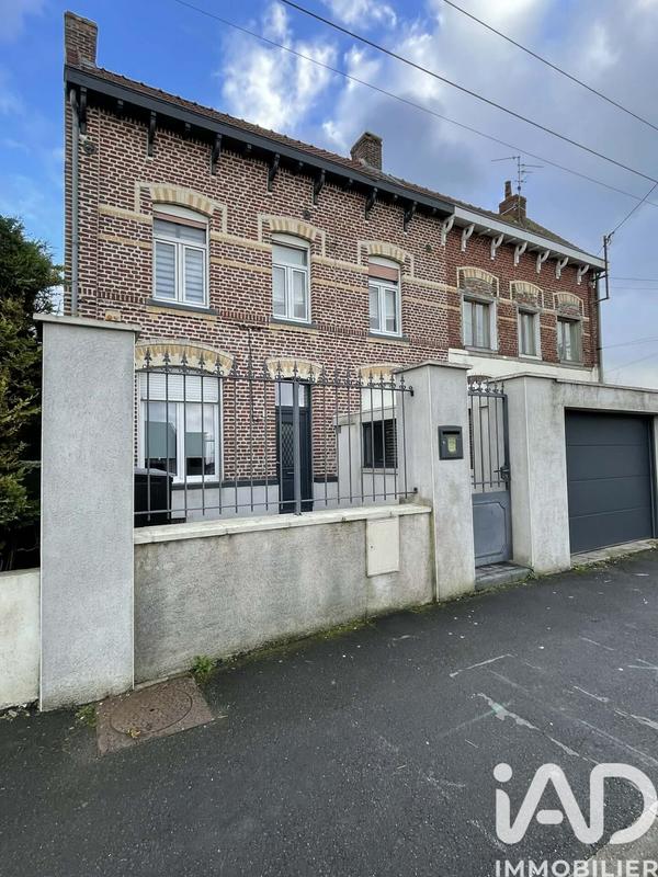 Maison - 145 m² - 6 pièces