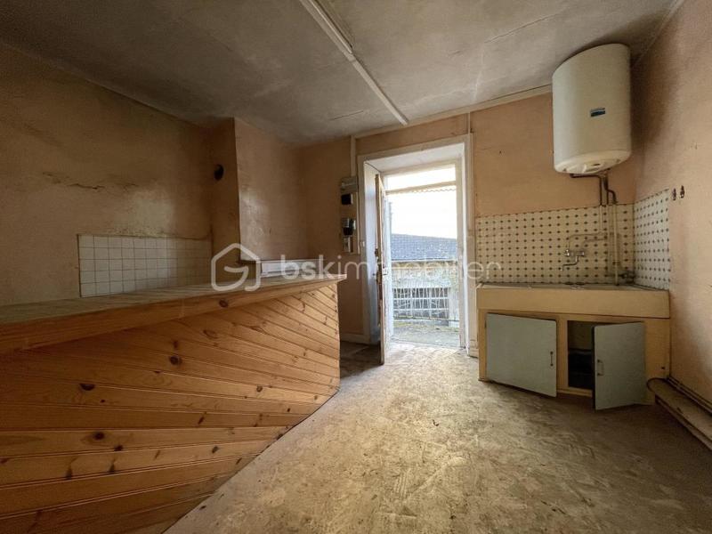 Maison ancienne - 270 m² - 12 pièces