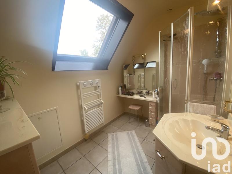 Maison - 137 m² - 6 pièces