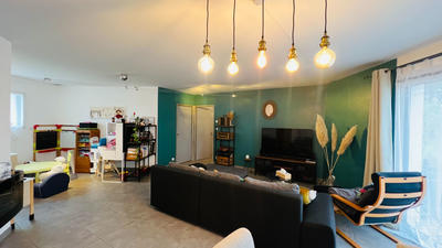 Maison - 137 m² - 5 pièces