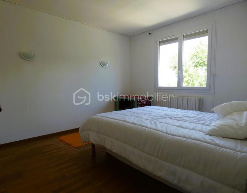 Maison de ville - 159 m² - 11 pièces