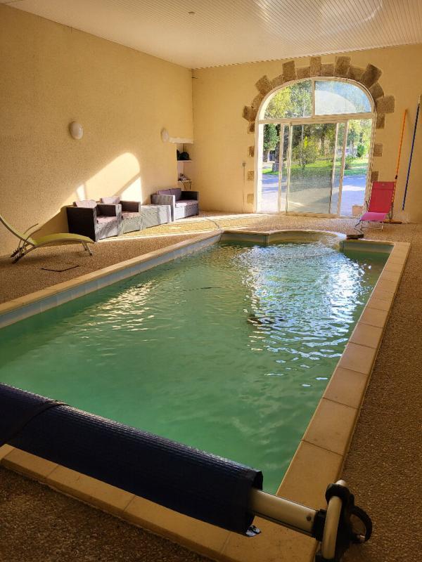 Maison - 251 m² - 5 pièces