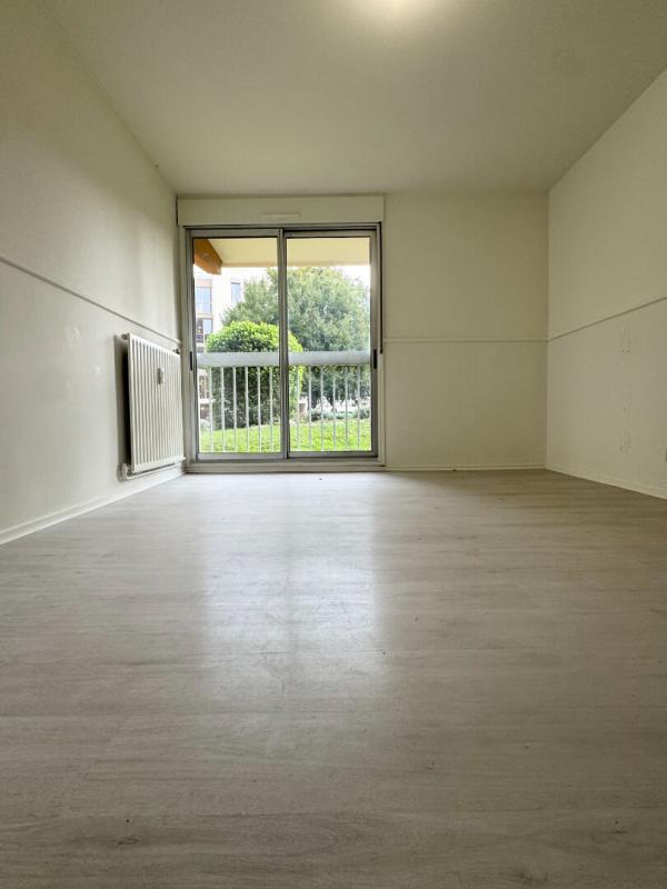 Appartement - 120 m² - 6 pièces