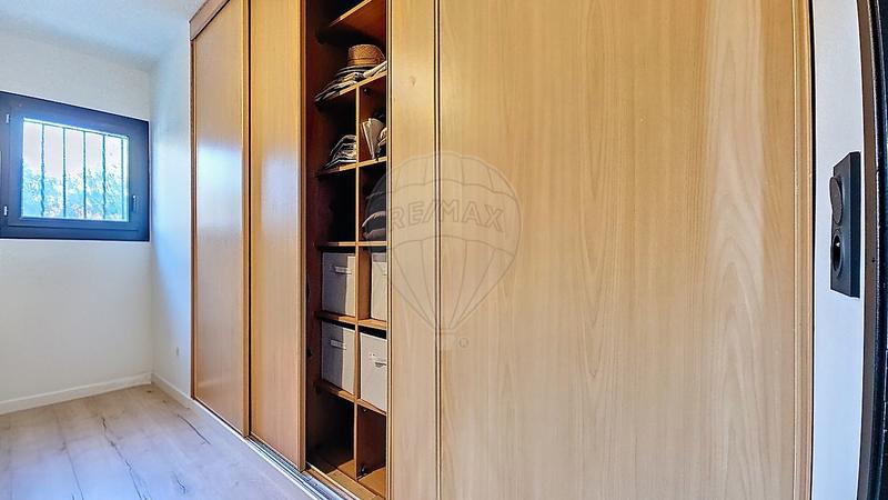 Villa - 243 m² - 7 pièces